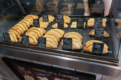 Simpsons Bakery photo 3